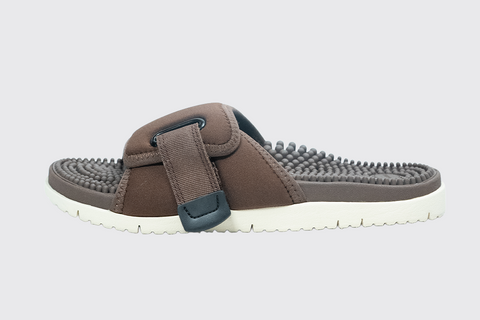 Nagomi Acupressure Sliders - Brown