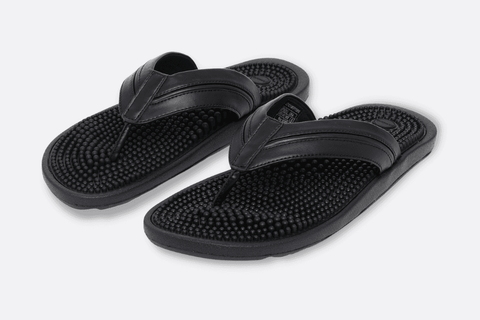 Zori thong black - front